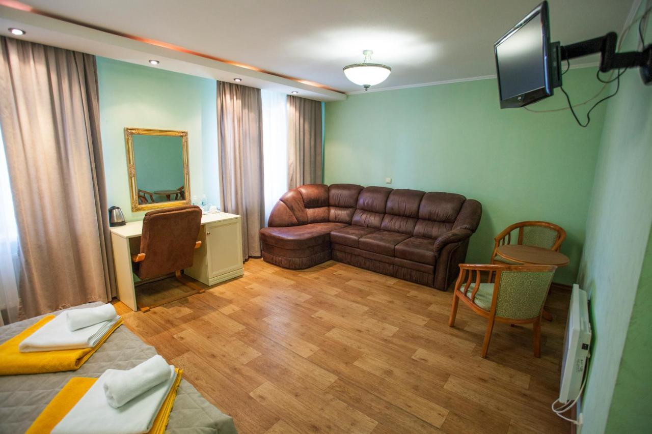 Hotel Park Rost Club Zadonets'ke Zewnętrze zdjęcie